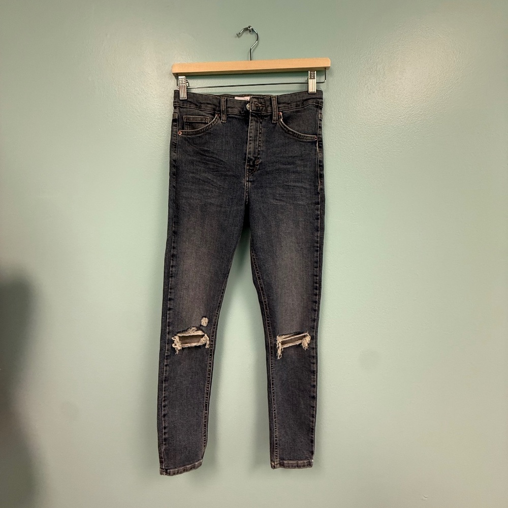 Topshop jamie ripped jeans size 28 USED